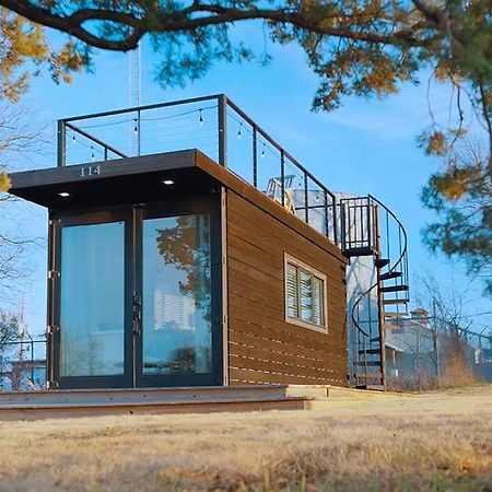 The Bluebonnet-Tiny Container Home Country Setting 12 Min To Downtown Беллмид Экстерьер фото